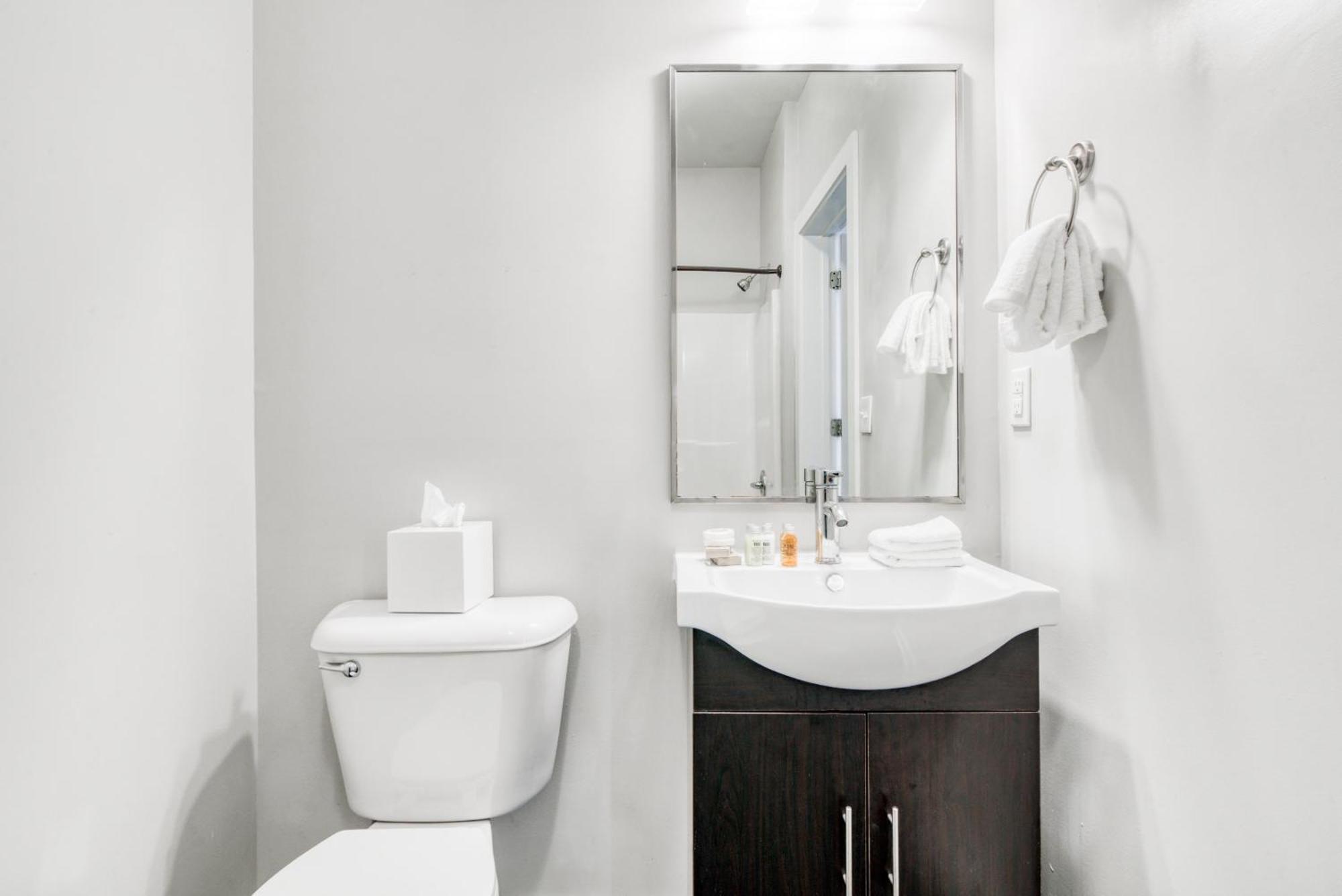 Cozysuites Music Row Bold 1Br W Free Parking NashvilleNashville  Kültér fotó