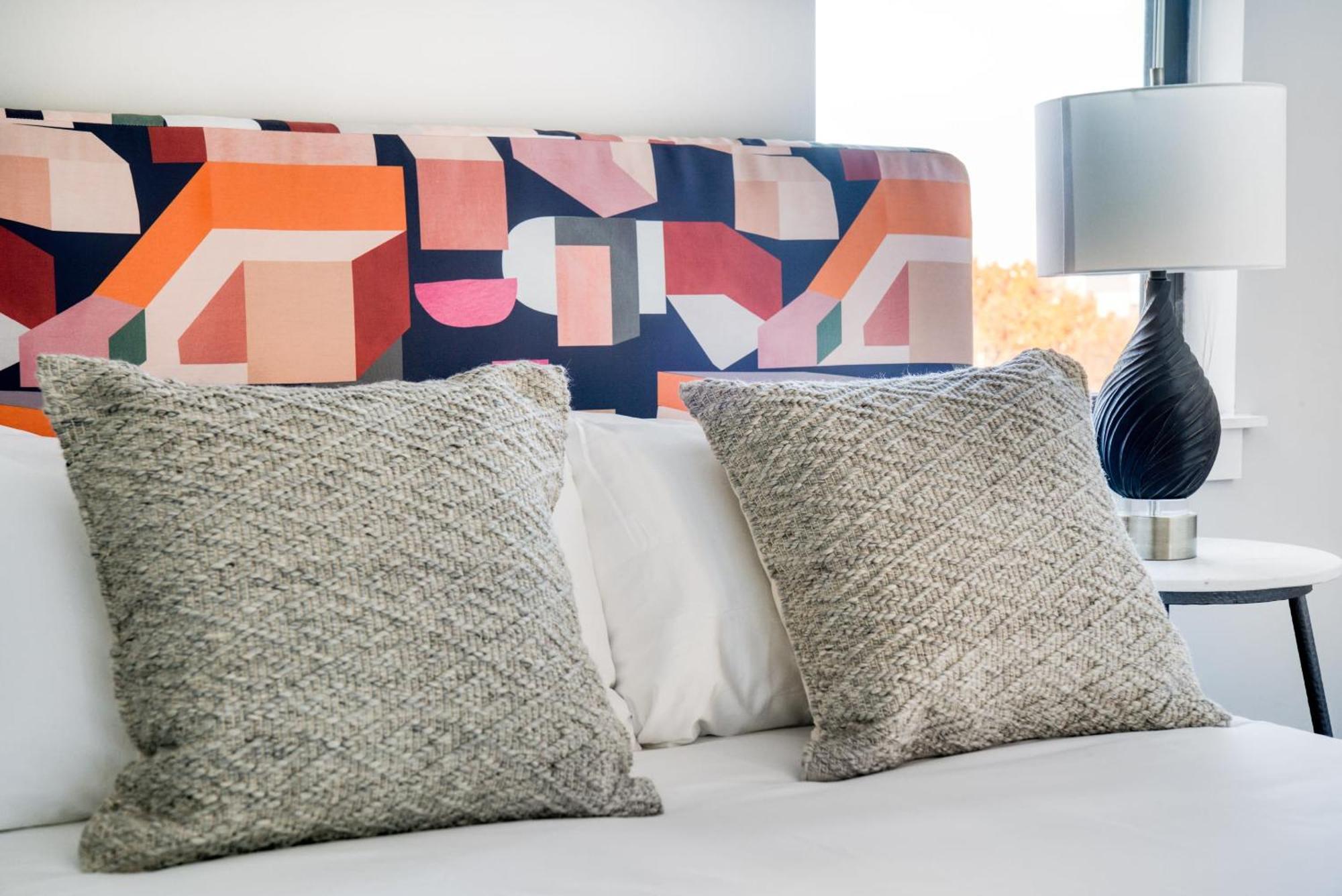 Cozysuites Music Row Bold 1Br W Free Parking NashvilleNashville  Kültér fotó